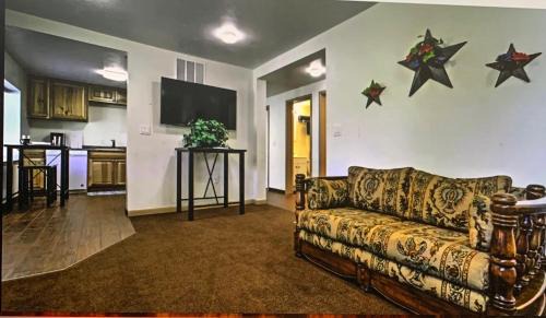 Escalante House | Prairie Star