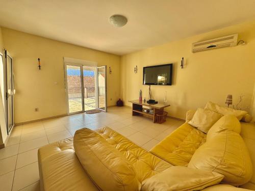 Prcanj Apartment | Prcanj sunny port apartments with shared pool