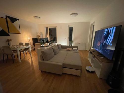 Schoenefeld Apartment | Precious Airport Stay