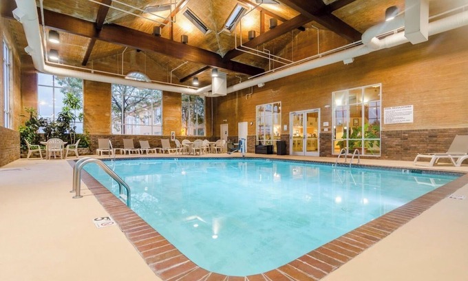 Carthage Hotel | Precious Hotel