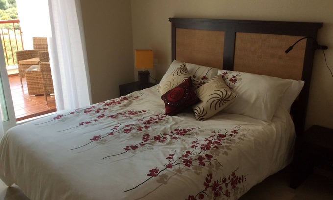 San Roque Apartment | Precious stones are hard to find! This is your ideal base