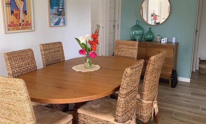 Prefailles House | PREFAILLES recent house near town and beach. 4 bedrooms. Sleeps 7