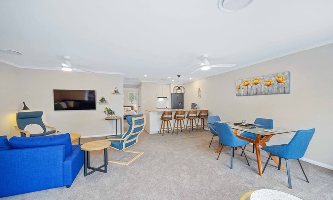 Flynns Beach Apartment | Premier apartment near the beach - Flynn114
