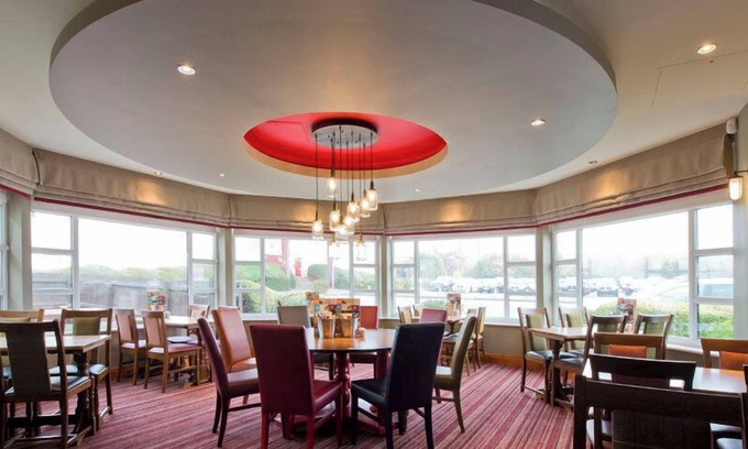 Gilmorton Hotel | Premier Inn Coventry East - M6 J2