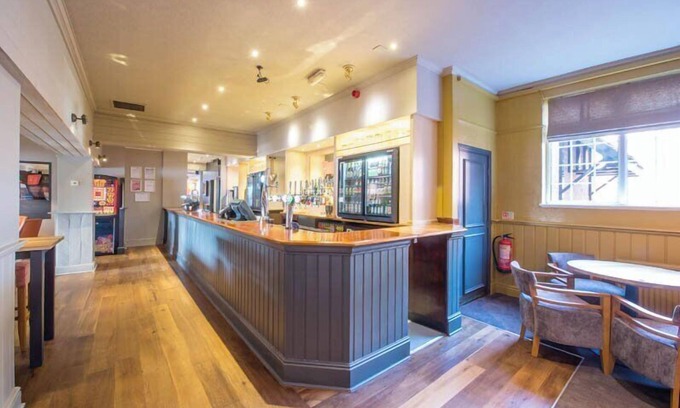 Ridgeway Hotel | Premier Inn Rotherham East - M18/M1