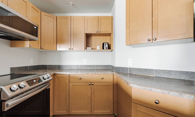 Fort McMurray Hotel | Premier Residences
