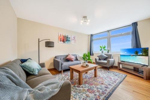 Addison Apartment | Premier Suites Shepherds Bush Westfields Penthouse Apartment
