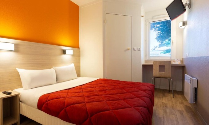 Saint-Herblain Hotel | Premiere Classe Nantes Ouest - St Herblain