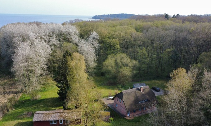 Putbus House | PREMIUM APARTMENT IN THE KOLLHOF: DREAM LOCATION SO-RÜGEN