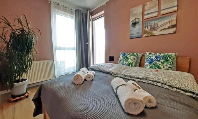 Rzeszow Apartment | Premium Apartment - Witolda SKY 16th floor - SELF CHECK-IN - Parking
