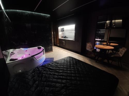 Klaipeda Apartment | Premium Bubble Jacuzzi Apartment