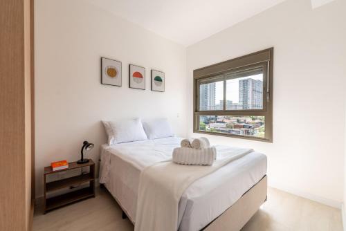Campo Belo Apartment | Premium Campo Belo, Fast Wi-Fi , Wide, Illuminated
