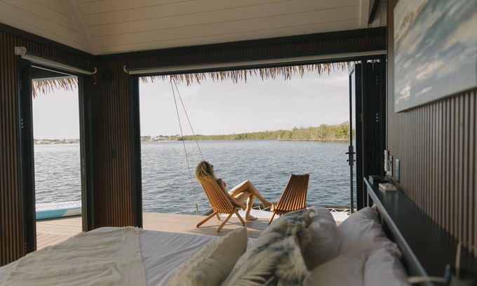 Key Largo Boat Rental | Premium Floating Bungalow by Stay Ombi
