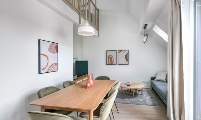Hernals Apartment | Premium Hernals 3BR w/Balcony & Elevator, nr Lidlpark, by Blueground