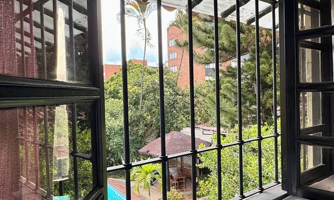 Las Lomas I Hotel | Premium Real