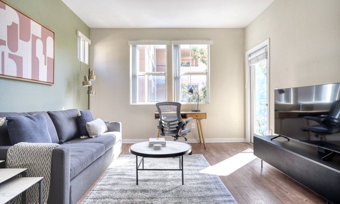 Contra Costa Centre Apartment | Premium Walnut Creek 1BR w/Pool, Gym & W/D, close to BART, by Blueground