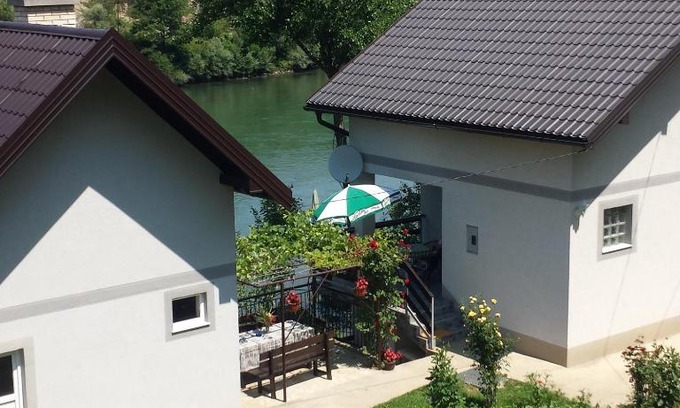 Foca Bed & Breakfast | Prenoćište na Drini Foča