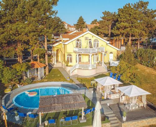 Stari Banovci Apartment | Prenociste Dunav 97 K6