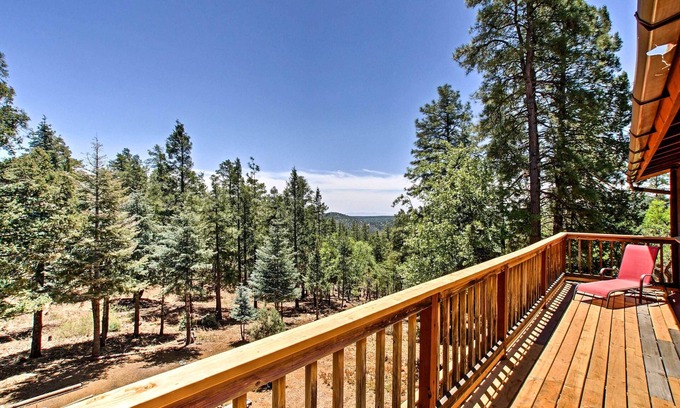 Prescott House | Prescott Forest Cabin w/Deck, 9 Miles to Downtown