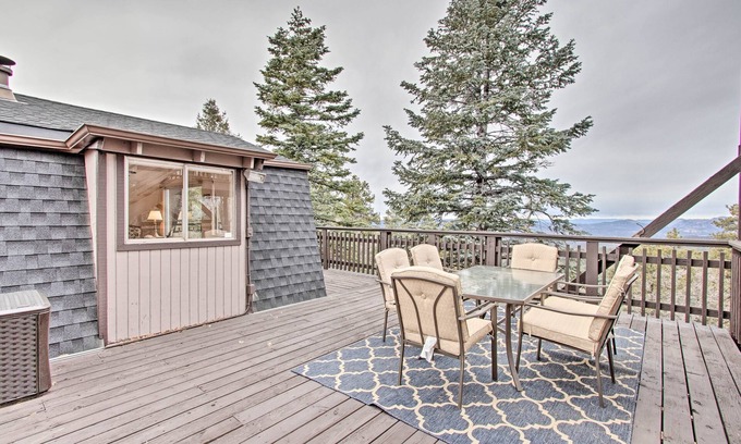 Prescott House | Prescott Nat'l Forest Getaway w/Deck & Fire Pit!