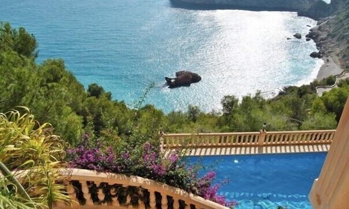 Cap de la Nau Villa | Prestigious house with seaview and direct access to the beach