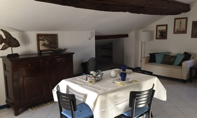 Varazze Apartment | PRETTY AND VERY CENTRAL ATTIC ONE STEP FROM THE SEA