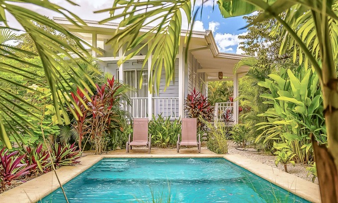 Tamarindo House | Pretty bungalow in a oasis, private pool
