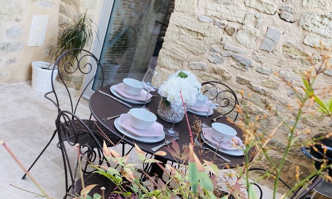 Saint-Robert House | Pretty cottage in the heart of the village