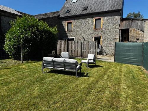 Neufchateau House | Pretty cottage with billart and 2 bathrooms