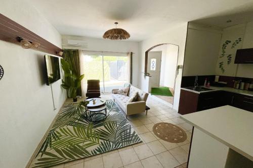 Mauguio House | Pretty house for 6