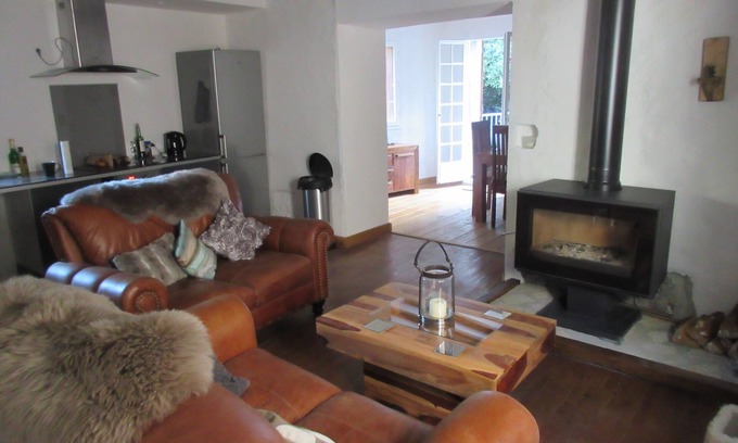 Puilaurens House | Pretty house in Medieval village with castle views