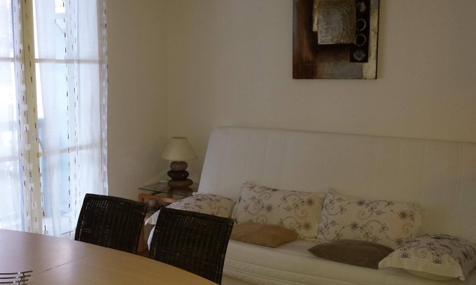 Cauterets Apartment | pretty T2 in recent and quiet residence, balcony, parking, @, near downtown