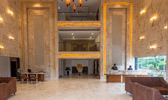 Kolar Road Hotel | Pride Hotel Bhopal