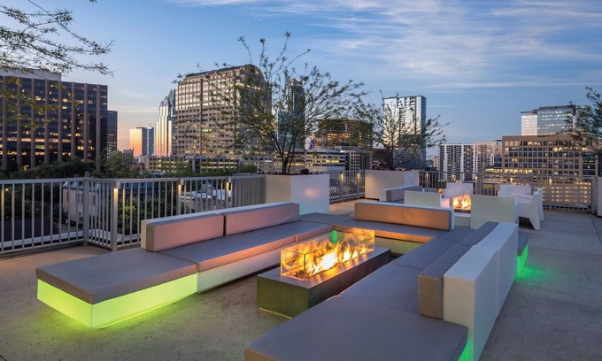 Civic District House | Prime Austin 2 BR downtown new location