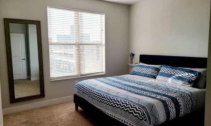 Midtown Apartment | Prime CWE Area w/Lux Amenities and King Bed (304)