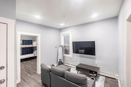 West New York Apartment | Prime Location Explore NYC