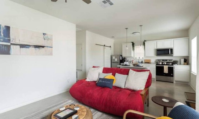 Denver Heights House | Prime Location near Downtown
