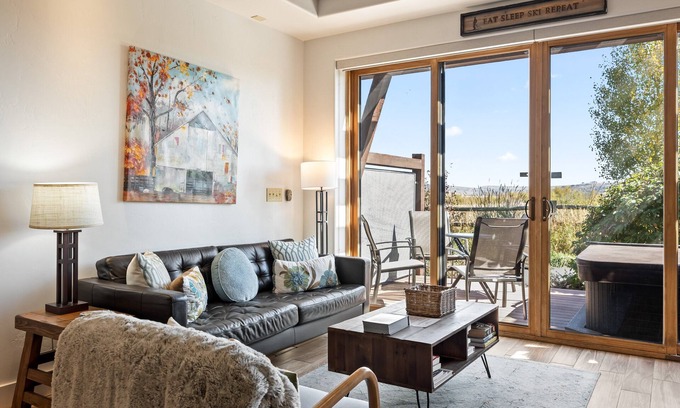 Kimball Junction House | Prime Park City Location, 10 min to Canyons Village, Full Kitchen, Private Hot Tub