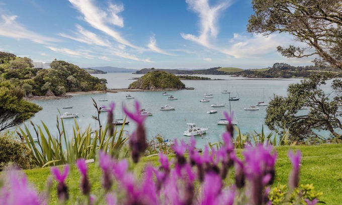 Kerikeri Apartment | Prime Waterfront Studio in Opito Bay - nOne of the Bay's Best Spots
