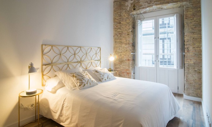 Zaragoza Old Town Apartment | PRIMERO D - 1D - APARTAMENTOS ALMADA - Plaza del Pilar