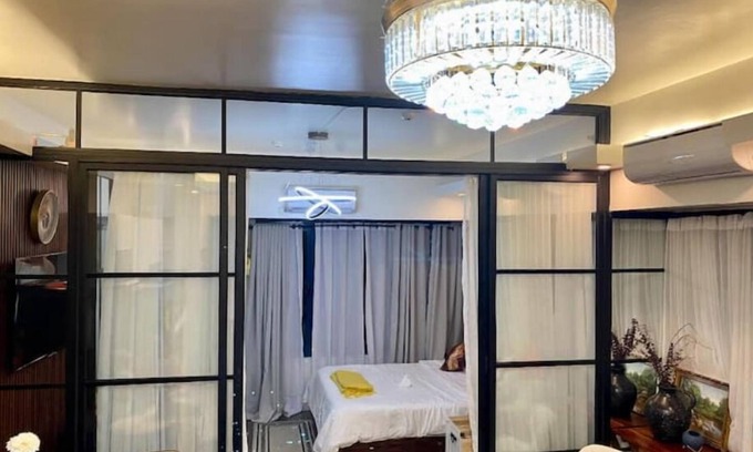 San Antonio Apartment | Princess Diana beautiful Makati home Fast 300 mbps