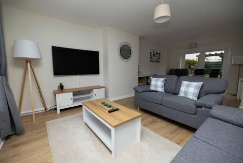 East Kilbride House | Pristine 3 bedroom house