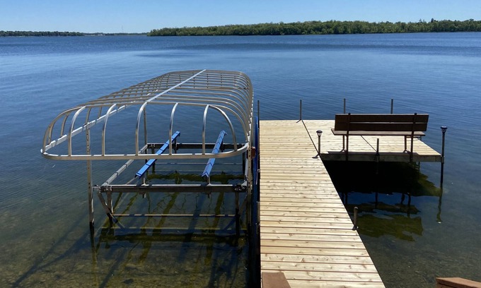 Girard Cabin | Pristine 3BR on a great fishing & recreation lake. Water toys & boat available!