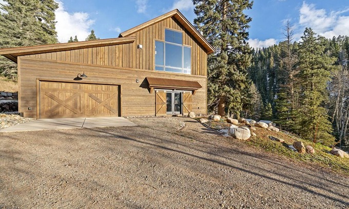 Durango - Purgatory House | Privacy, Lake Side, Summer Retreat w/PaddleBoards!