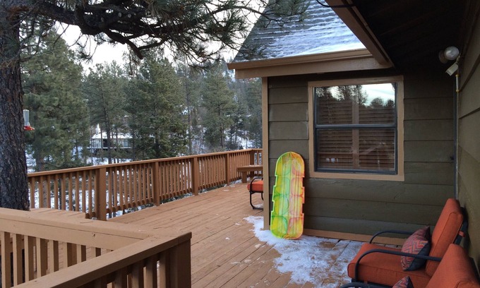 Ruidoso Cabin | Privacy & Location! One acre & 2min from town. Central AC. Covered patio.