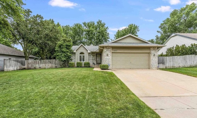 Wichita House | Private 2 bedroom 1 bath Living Space