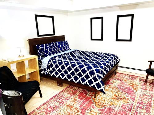 Queens Apartment | PRIVATE 2 BR Apt with PRIVATE Backyard in LIC !