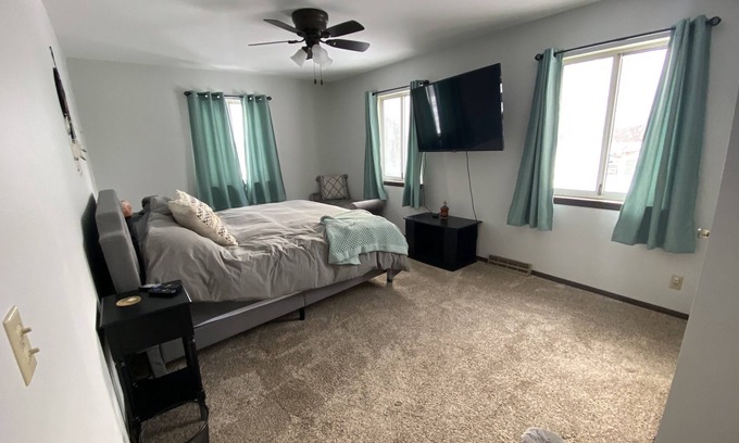 Village of Germantown House | Private 3 bedroom Townhouse