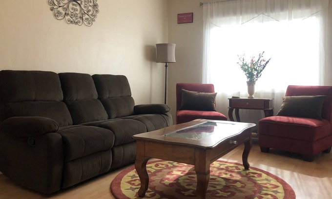 North Redondo Apartment | Private and Cozy Apartment near Beaches