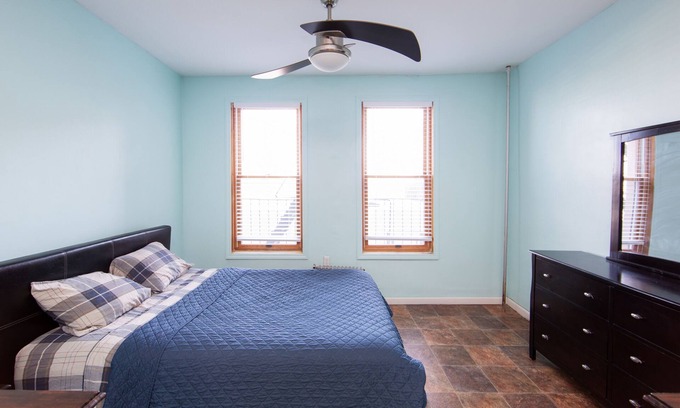 Brooklyn Apartment | Private and Spacious Uint located just 1 block fro, Beache & Amusement.